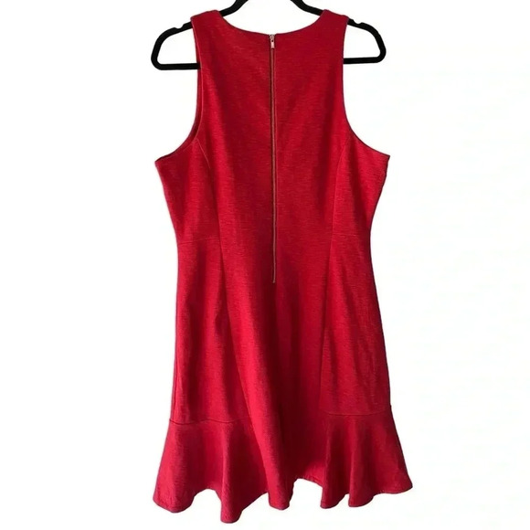 BANANA REPUBLIC | NWOT | SLEEVELESS PONTE KNIT FLOUNCE HEM DRESS | SIZE: 10 - Picture 5 of 8